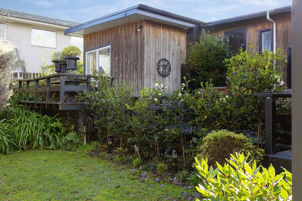 43 Chesham Avenue, Waipahihi, Taupo - Carousel 1