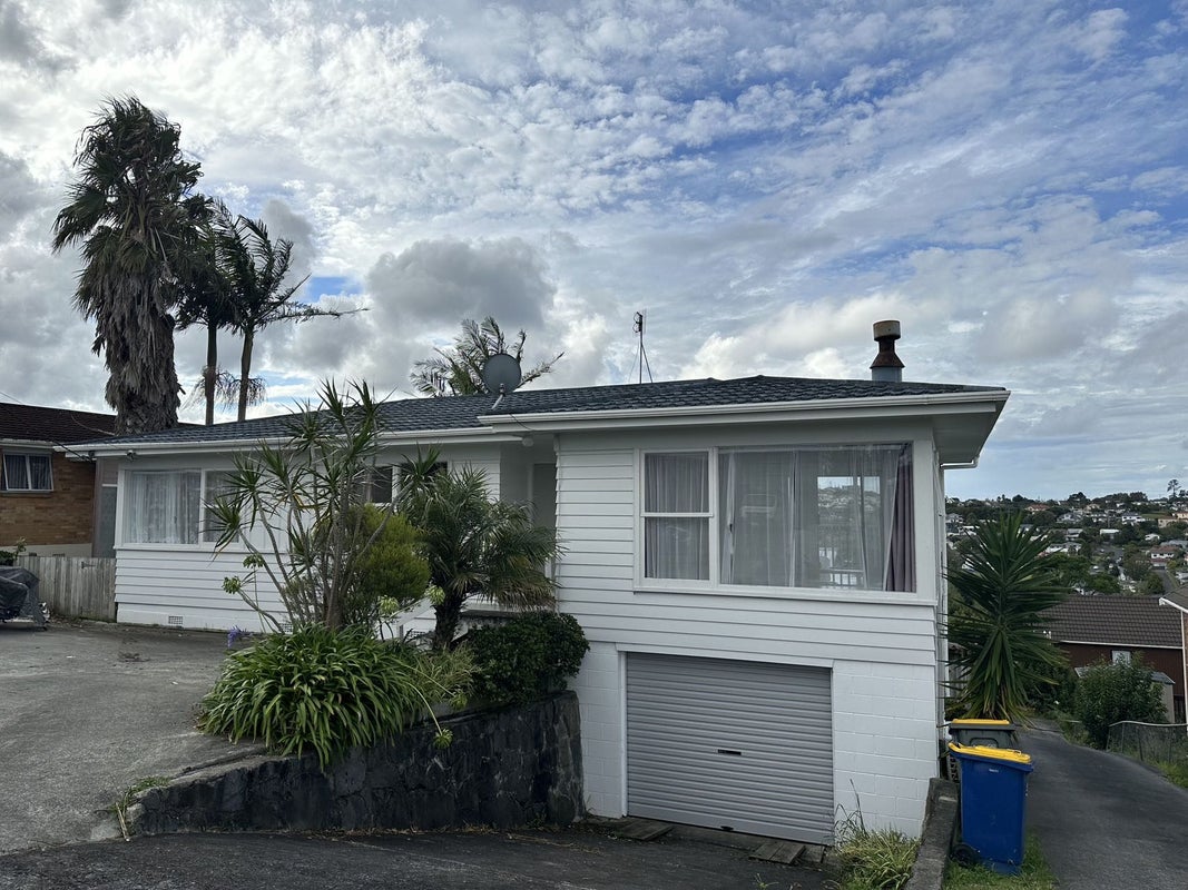 54 TARGET Road, Totara Vale , Auckland  - Carousel 1