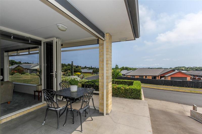 46 Alberta Road, Glen Avon, New Plymouth - Carousel 2