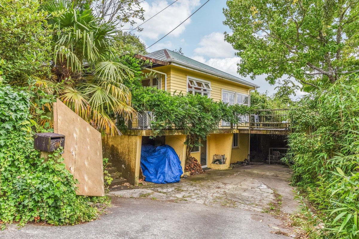 74 Locking Street, Nelson South, Nelson - Carousel 1