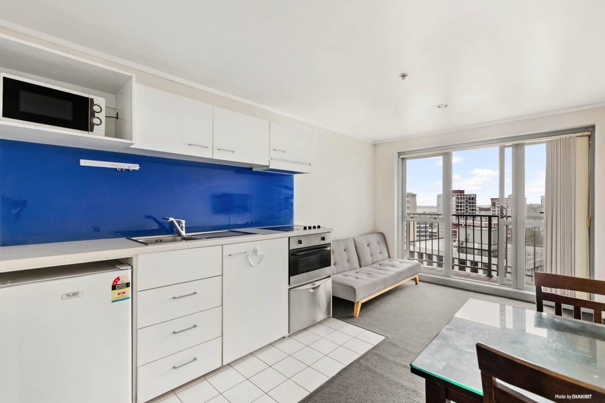 10F/8 Bankside Street, Auckland Central, Auckland - Carousel 1