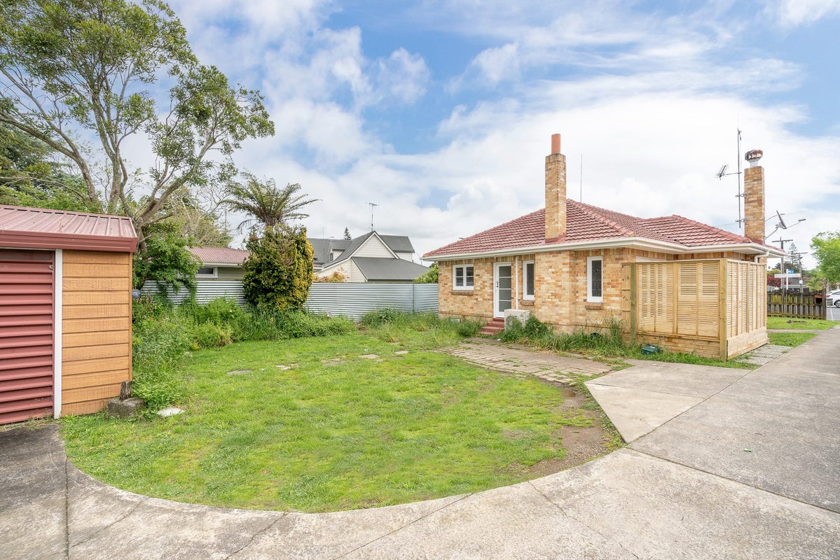 376 Ulster Street, Whitiora, Hamilton - Carousel 13