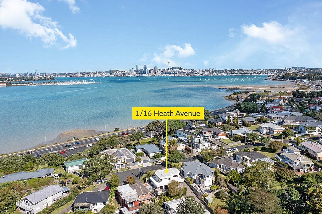 1/16 Heath Avenue, Northcote, Auckland - Carousel 2