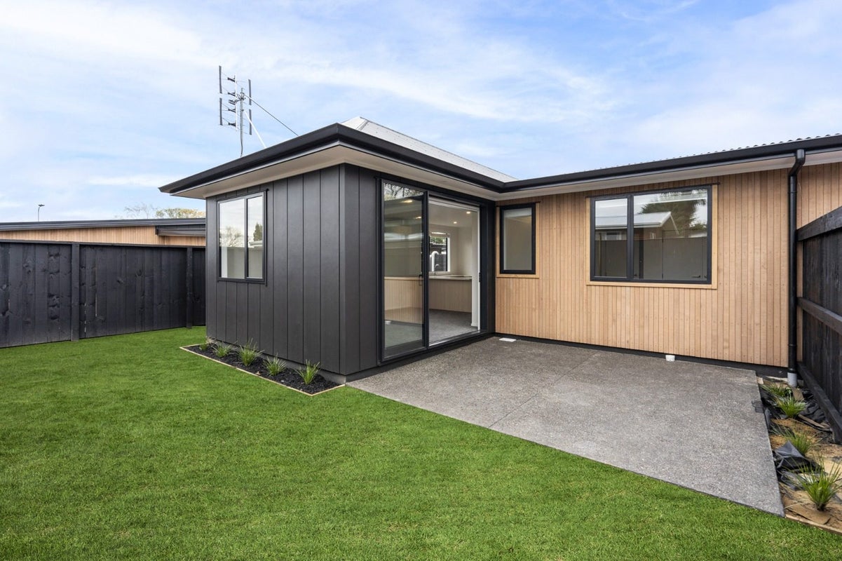 2/23 Challinor Street, Pukete, Hamilton - Carousel 18