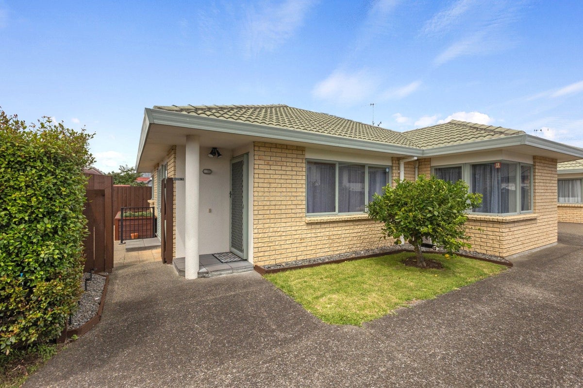 18B Emmett Street, Greerton, Tauranga - Carousel 2
