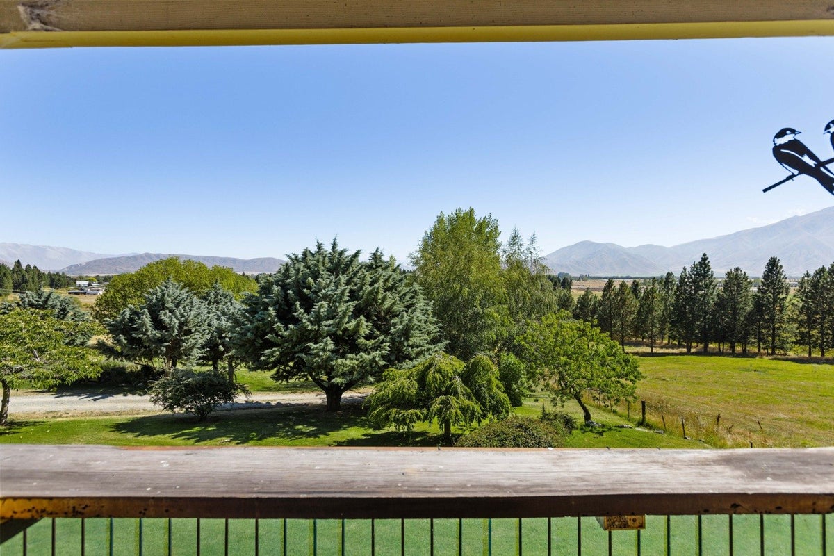 24 Ahuriri Drive, Omarama, Omarama - Carousel 1