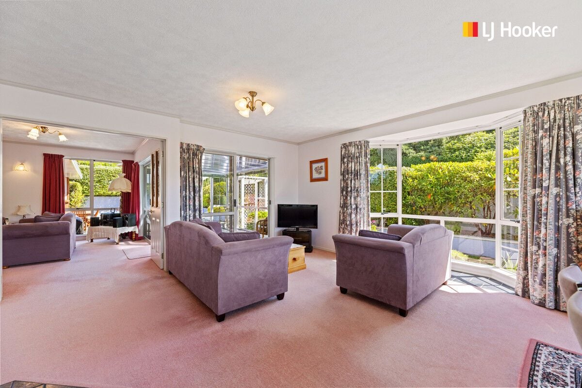 6 Leithton Close, Glenleith, Dunedin - Carousel 2