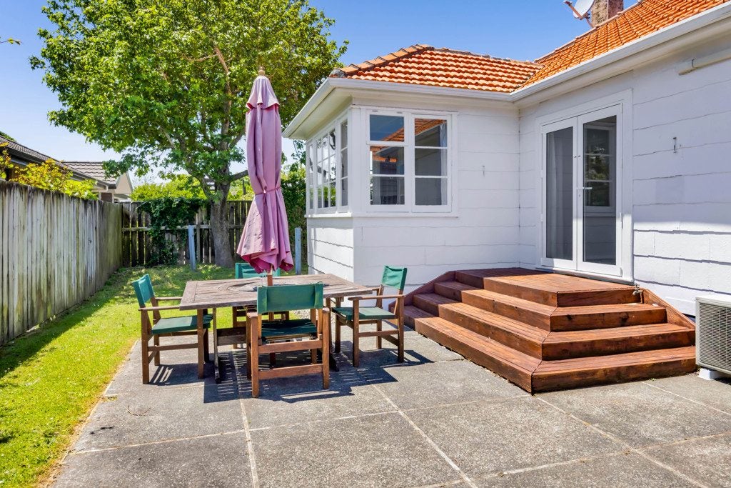 9 Timandra Street, Welbourn, New Plymouth - Carousel 2