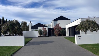 18 Mayfly Lane, Northwood, Christchurch - Carousel 1
