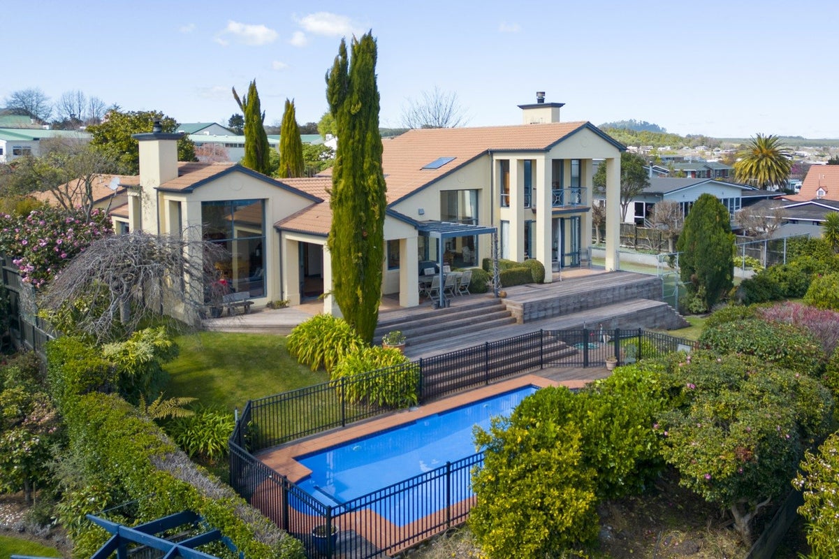 87 Rokino Road, Hilltop, Taupo - Carousel 1