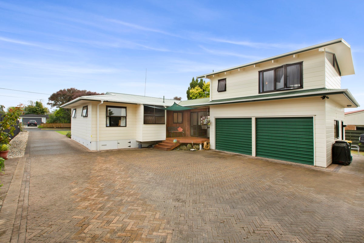 30 Pulham Crescent, Queenwood, Hamilton - Carousel 2