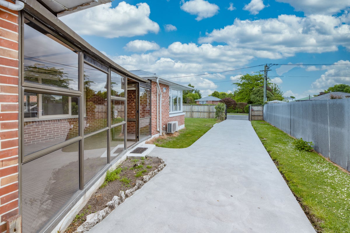 32 Hope Street, Shirley, Christchurch - Carousel 2