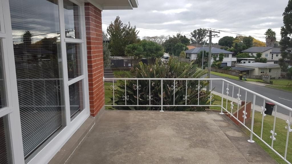 10 Kent Street, Gate Pa, Tauranga - Carousel 2