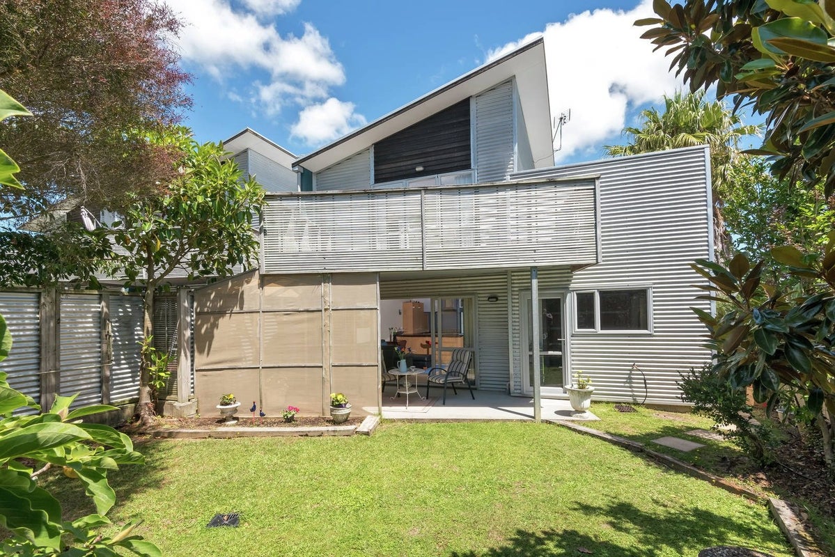 53B Ridge Road, Howick, Auckland - Carousel 2