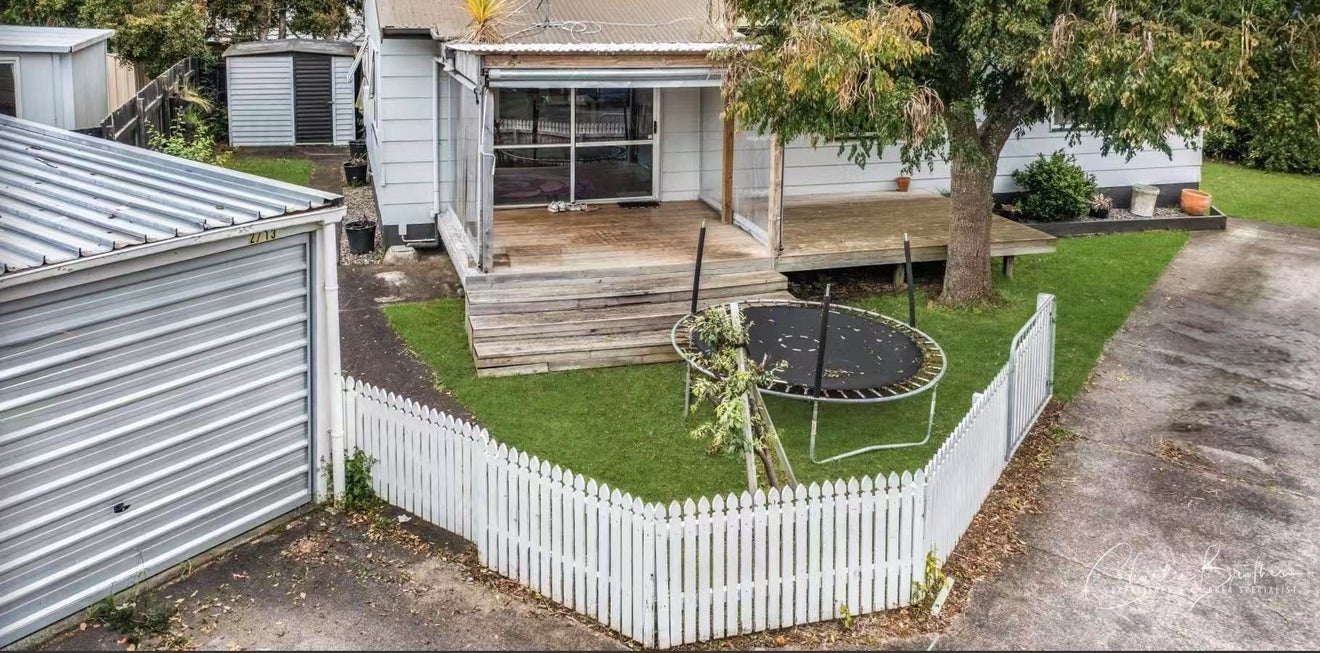 2/13 Justamere Place, Weymouth, Auckland - Carousel 2