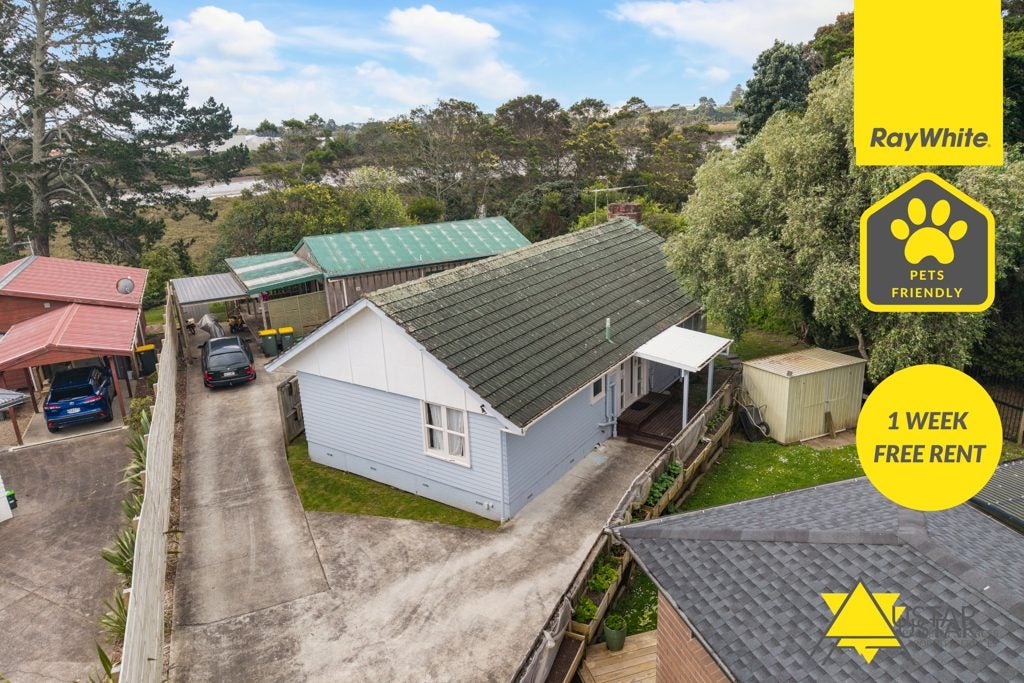 60 Cobham Crescent, Kelston, Auckland - Carousel 1