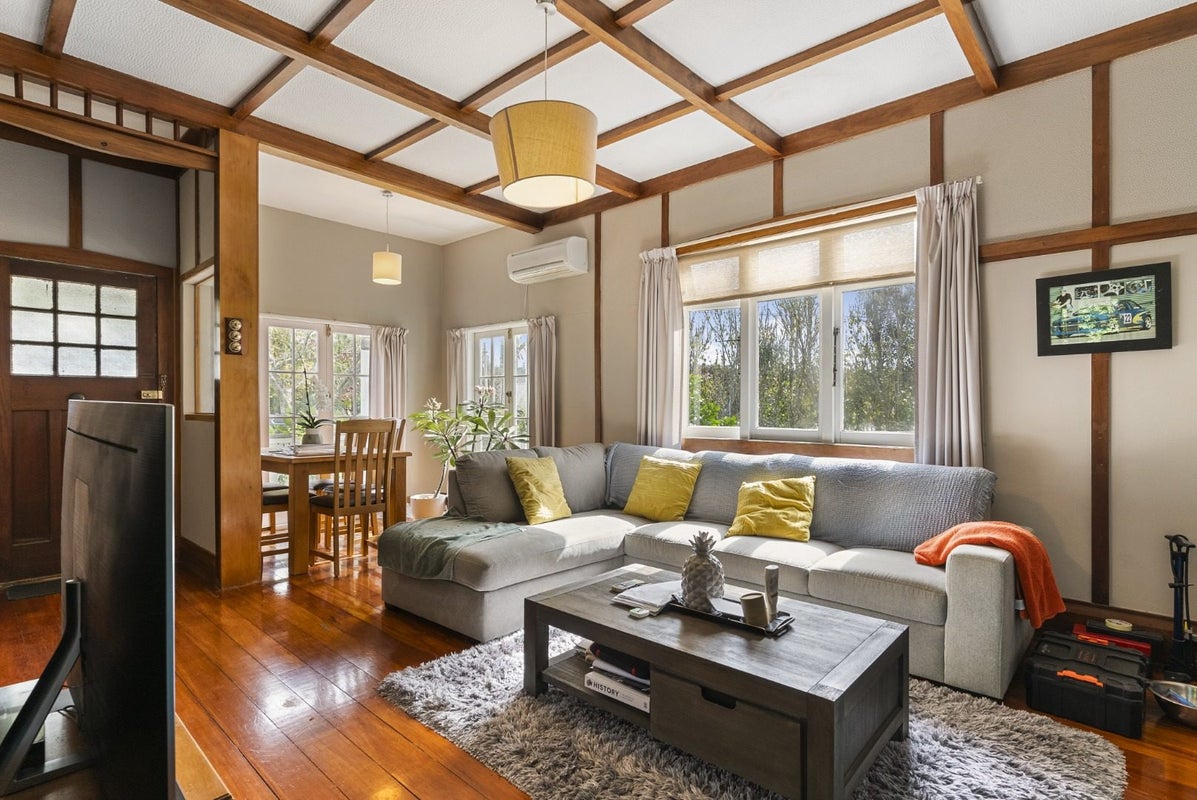 33 Roland Road, Greenhithe, Auckland - Carousel 1