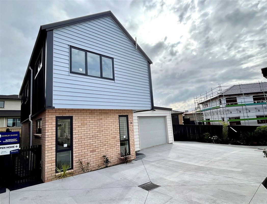 40C Nikau Street, New Lynn, Auckland - Carousel 25