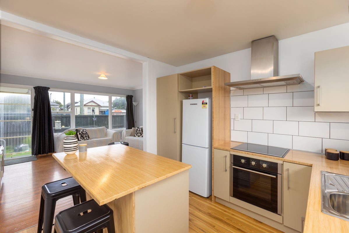 6 Havelock Street, Phillipstown, Christchurch - Carousel 2