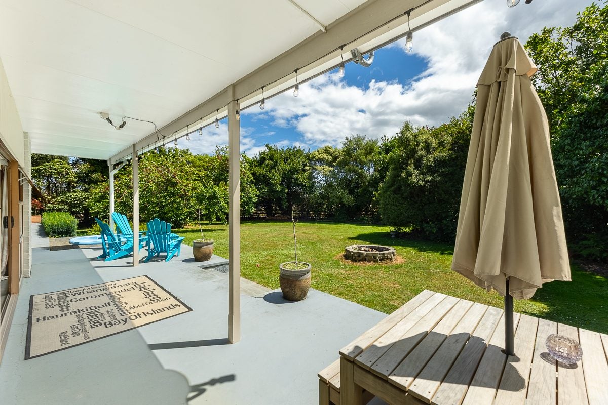 46 North Manakau Road, Manakau, Levin - Carousel 2