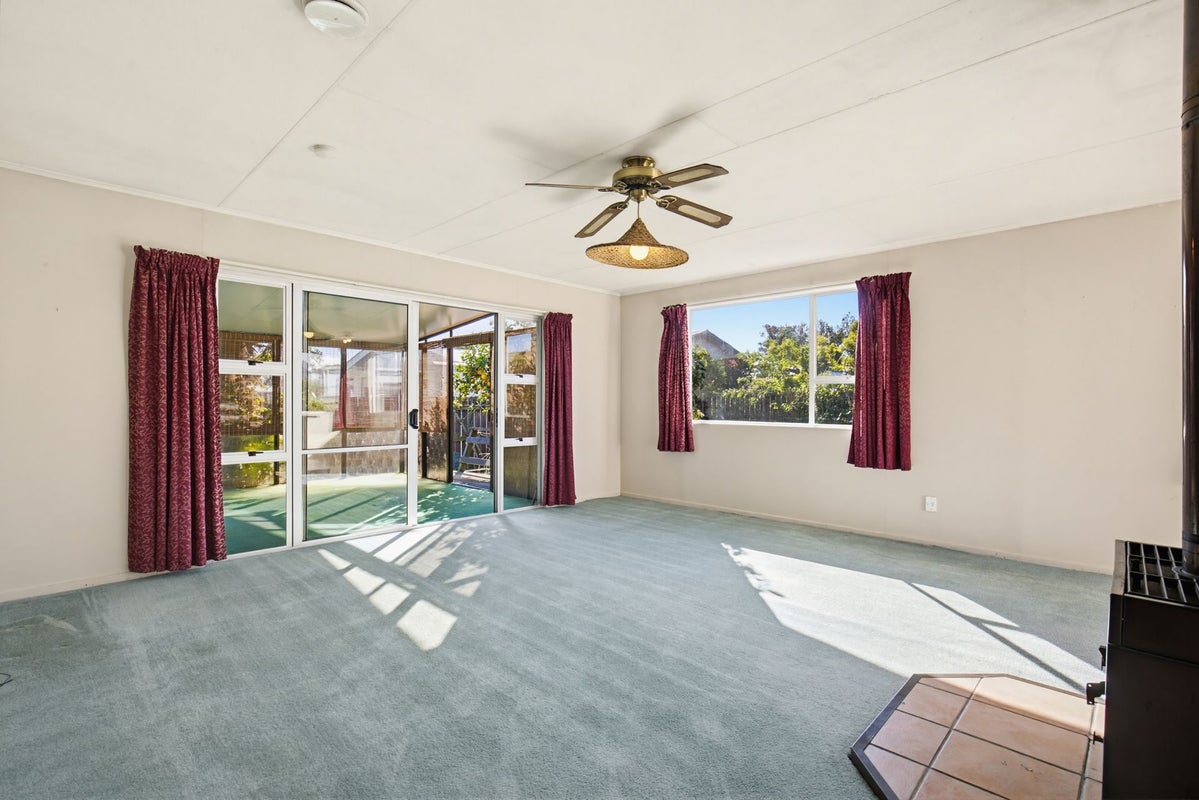 151 Budge Street, Riversdale, Blenheim - Carousel 2