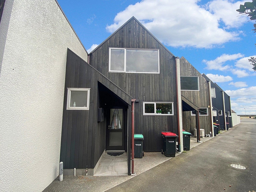4/138 Esplanade, Sumner, Christchurch - Carousel 1