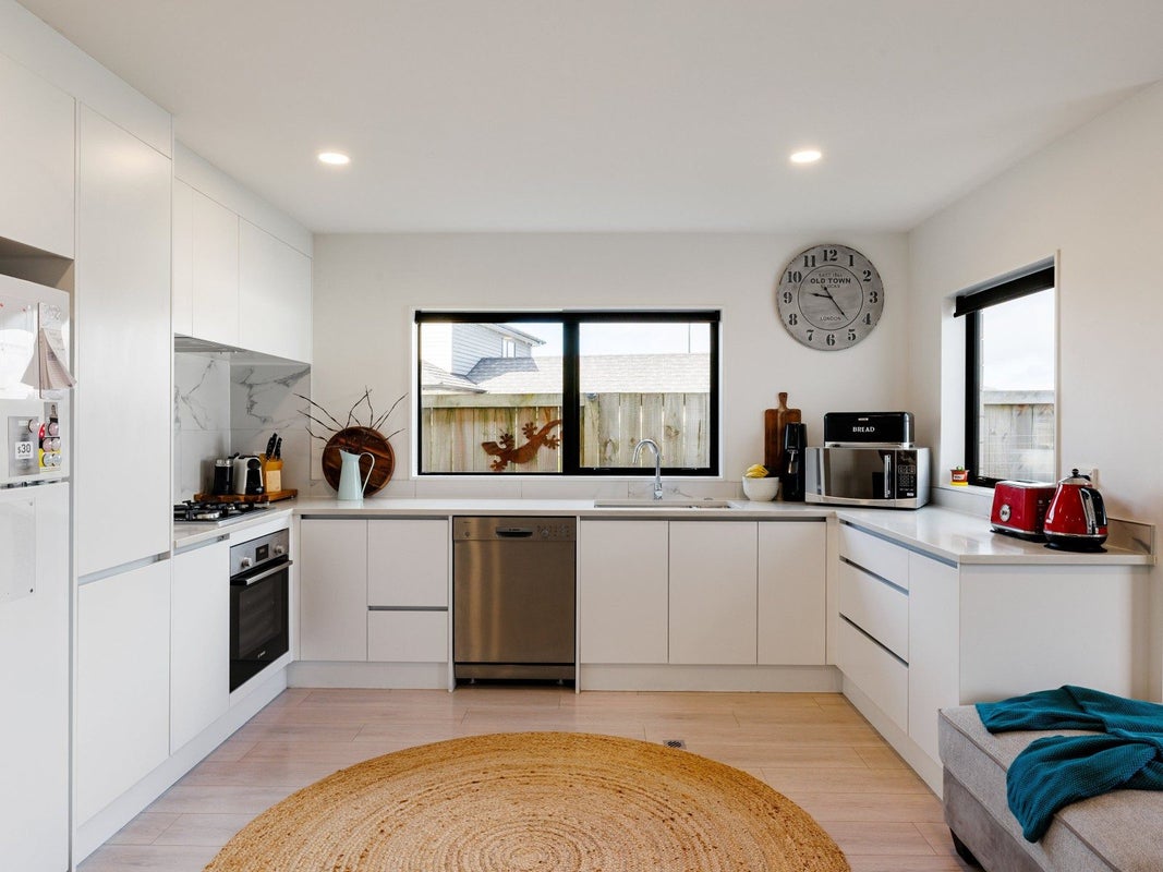 1/5 Tokerau Drive, Rototuna North, Hamilton - Carousel 2