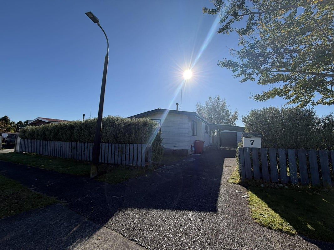 7 George Street, Solway, Masterton - Carousel 1