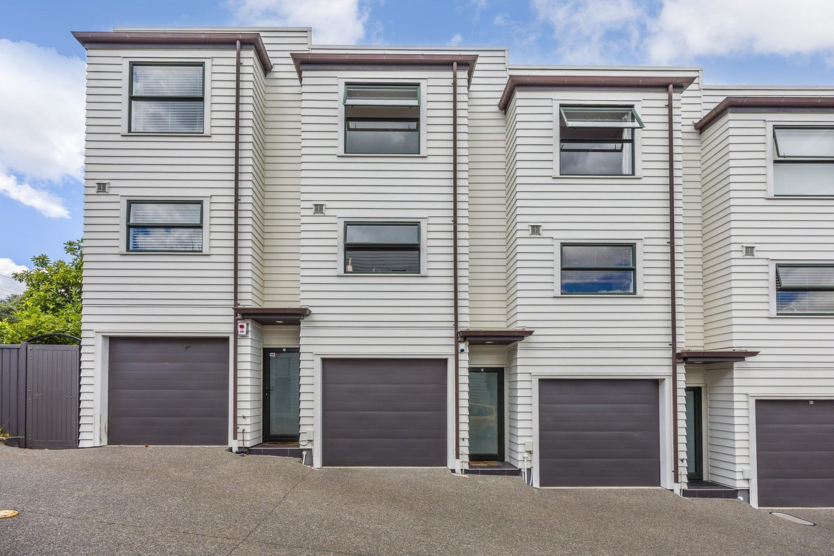 3F Laxon Terrace, Remuera, Auckland - Carousel 2
