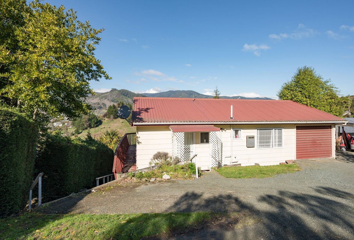 23 Chamboard Place, Washington Valley, Nelson - Carousel 2