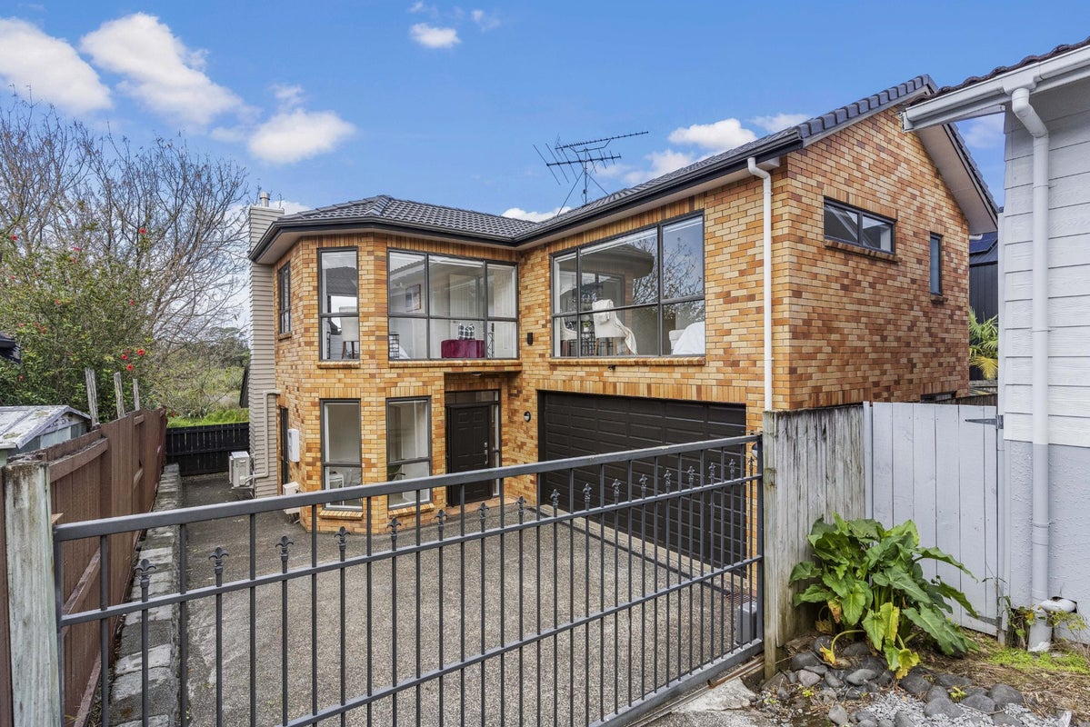 61A Grand Drive, Remuera, Auckland - Carousel 2