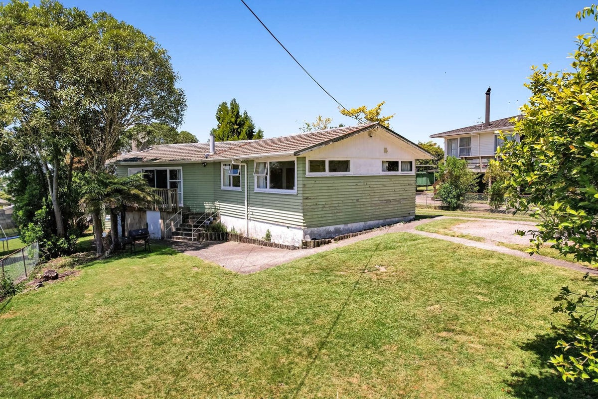 16A Robin Street, Selwyn Heights, Rotorua - Carousel 1