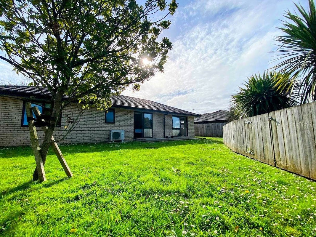 4B Fletcher Lane, Patumahoe, Pukekohe - Carousel 14