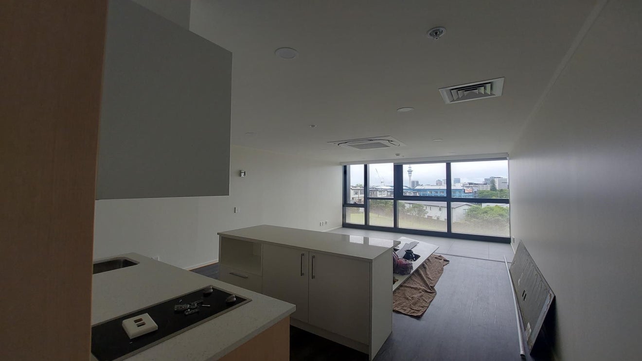 3F/16 Burton Street, Grafton, Auckland - Carousel 2