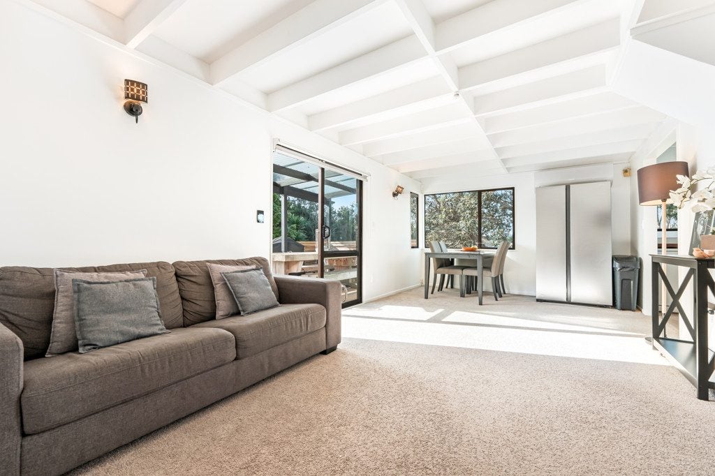 5/2 Blockhouse Bay Road, Avondale, Auckland City, Auckland - Carousel 2