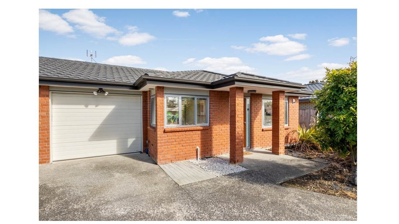 26/68 Fonteyn Street, Avondale, Auckland - Carousel 1