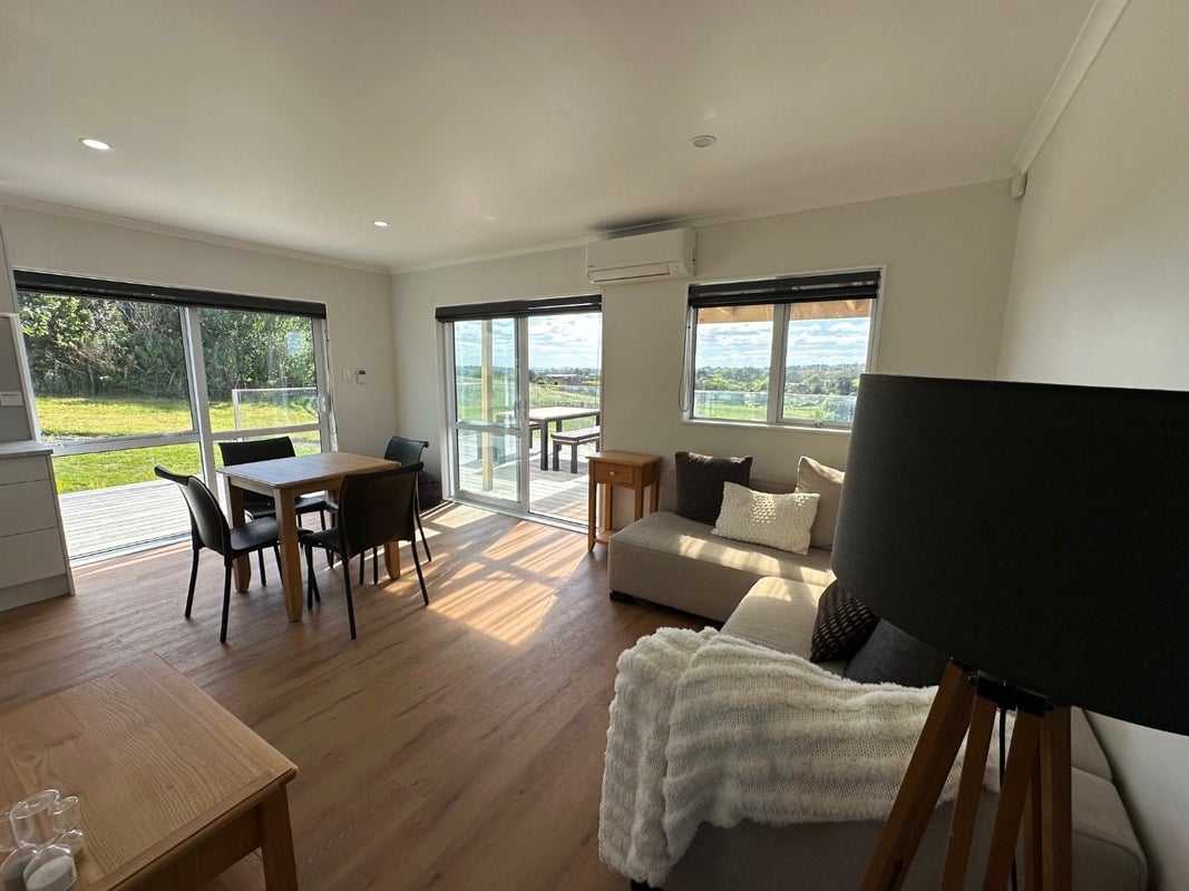 7 Cottle Road, Henderson - Carousel 2