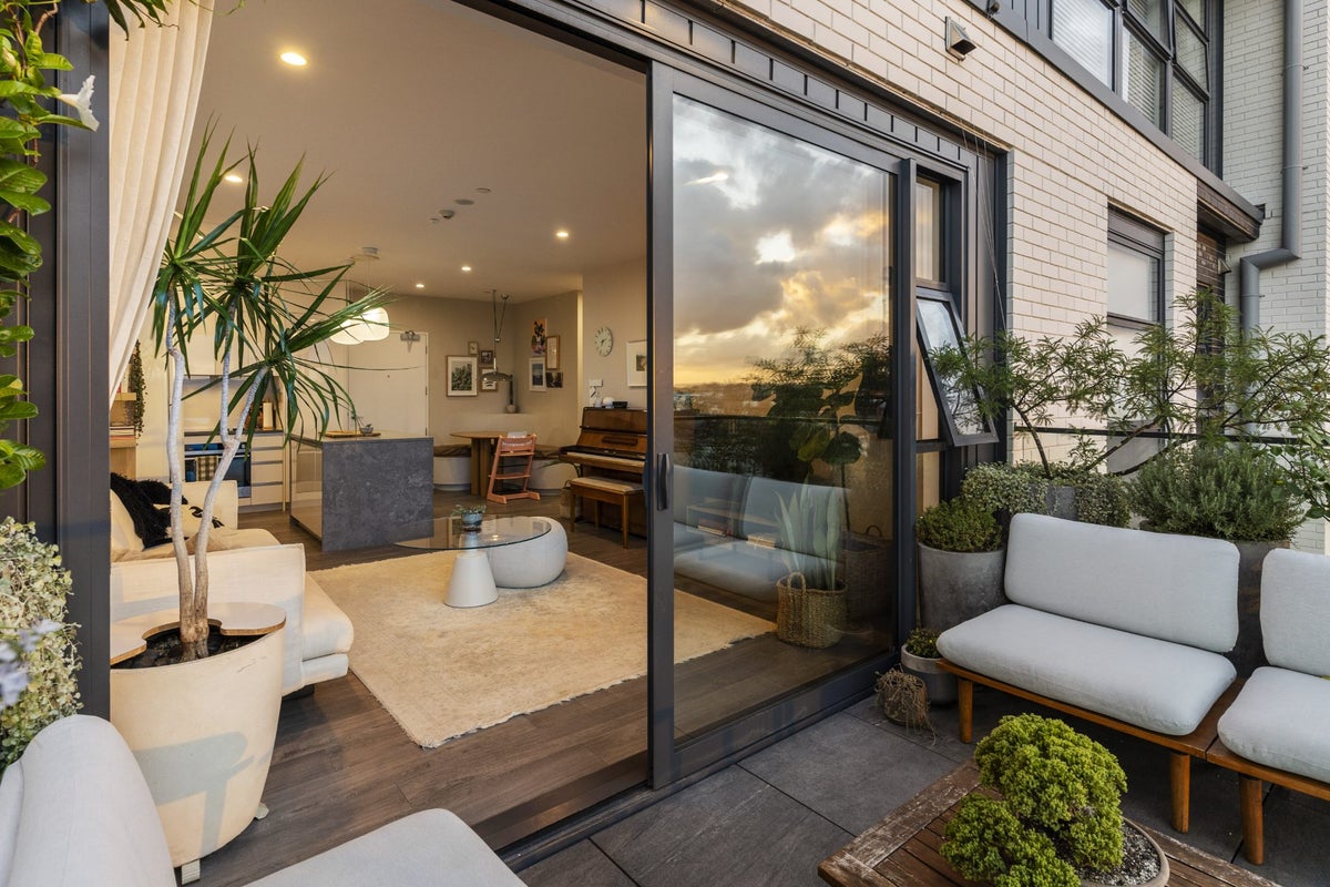 303/2 Onekiritea Road, Hobsonville, Auckland - Carousel 1