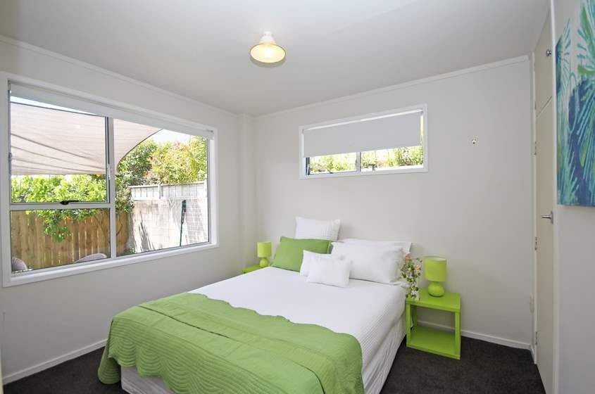 25C Tawera Road, Greenlane, Auckland - Carousel 18
