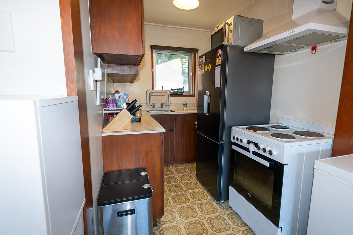 50D Bank Street, North East Valley, Dunedin - Carousel 2