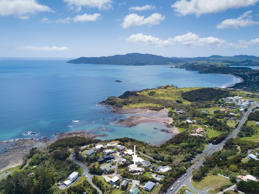 25 Powells Road, Cable Bay, Cable Bay - Carousel 17