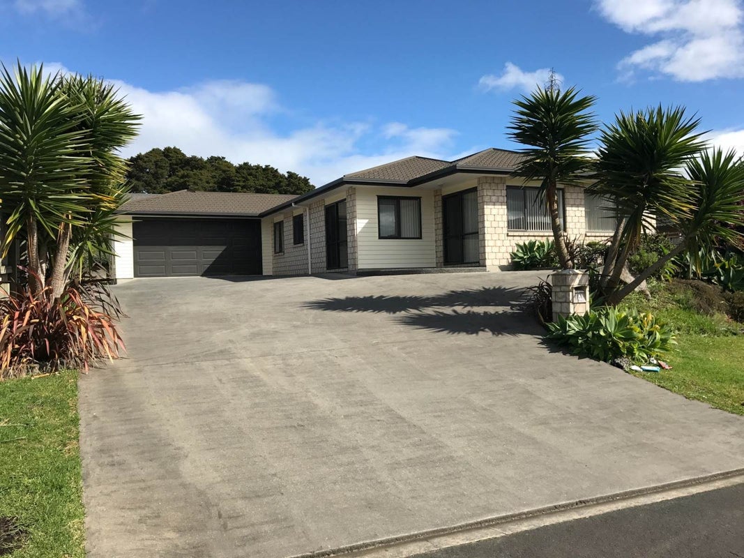4 Maxwell Place, Kamo, Whangarei - Carousel 1