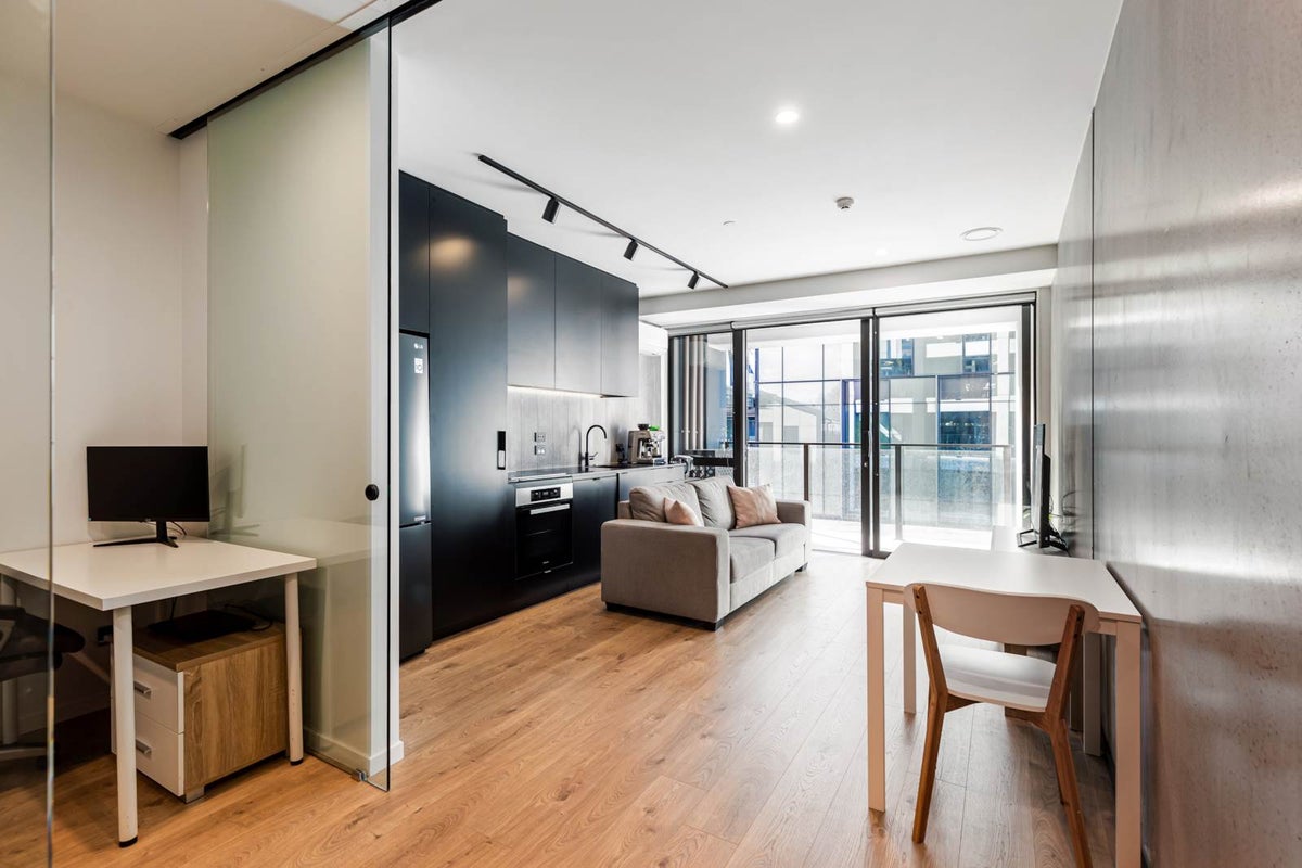 504/6 Dock Street, Auckland Central, Auckland - Carousel 1