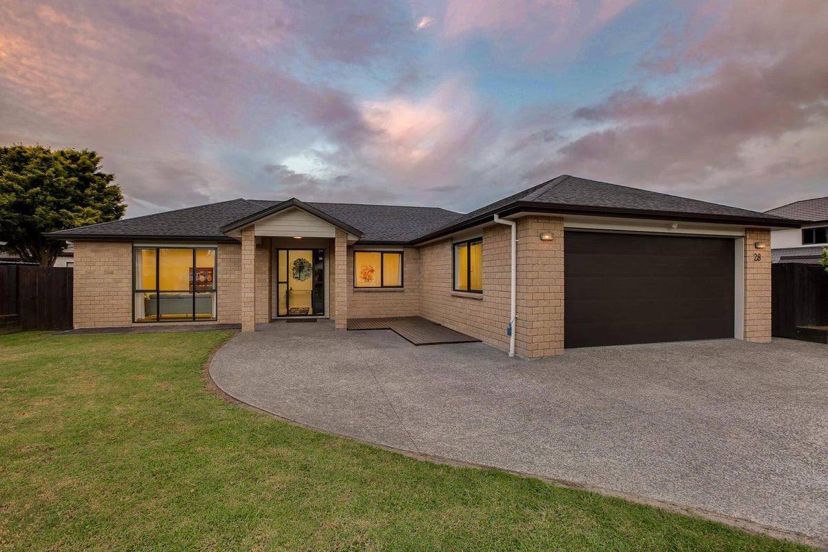 28 Parkhaven Drive, Rosehill, Papakura - Carousel 1