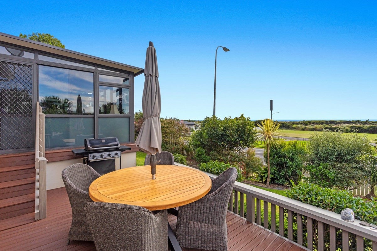 84B Pakeha Street, Matata, Whakatane - Carousel 2