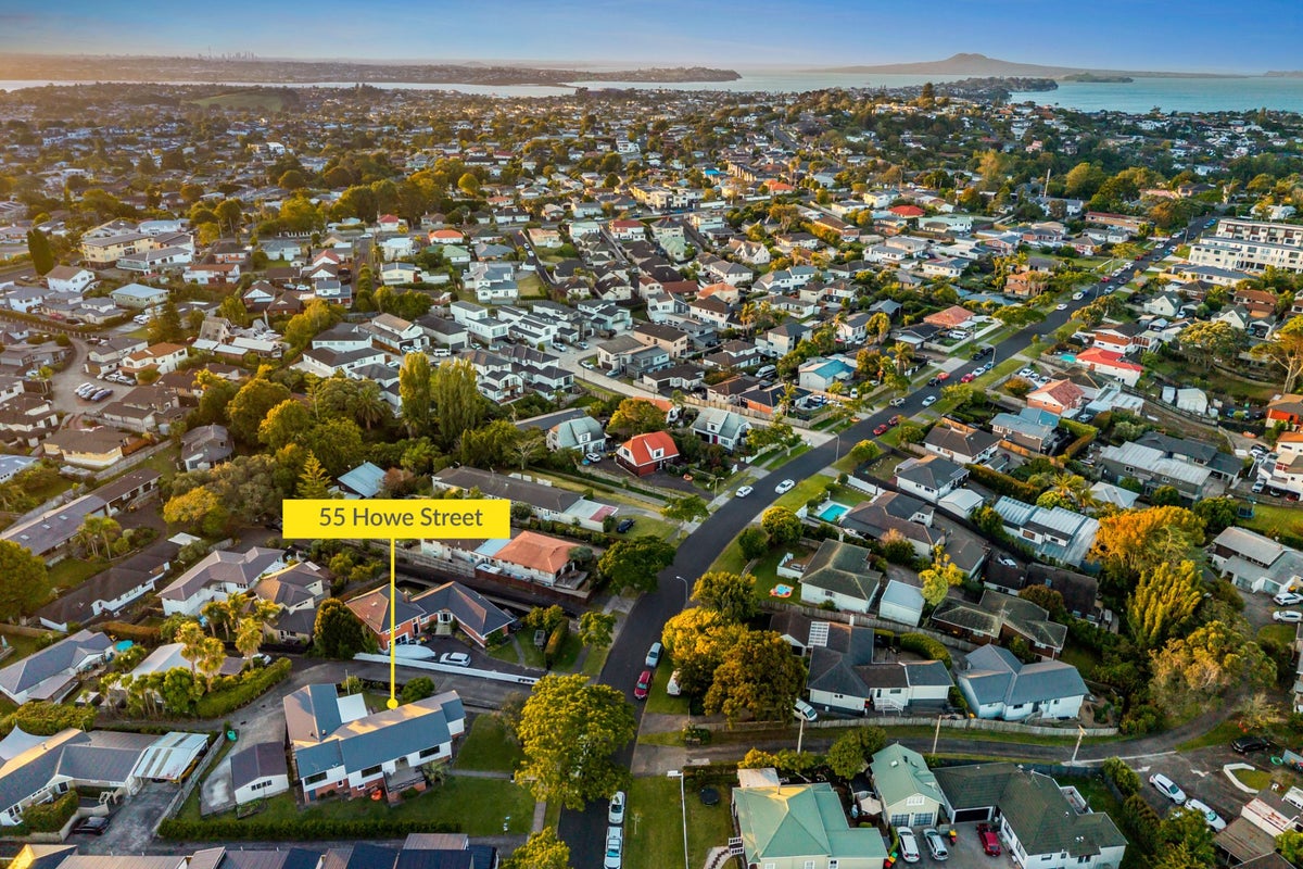 55 Howe Street, Howick, Auckland - Carousel 30