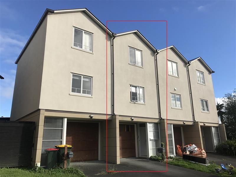 56 Kirikiri Lane, East Tamaki, Auckland - Carousel 1