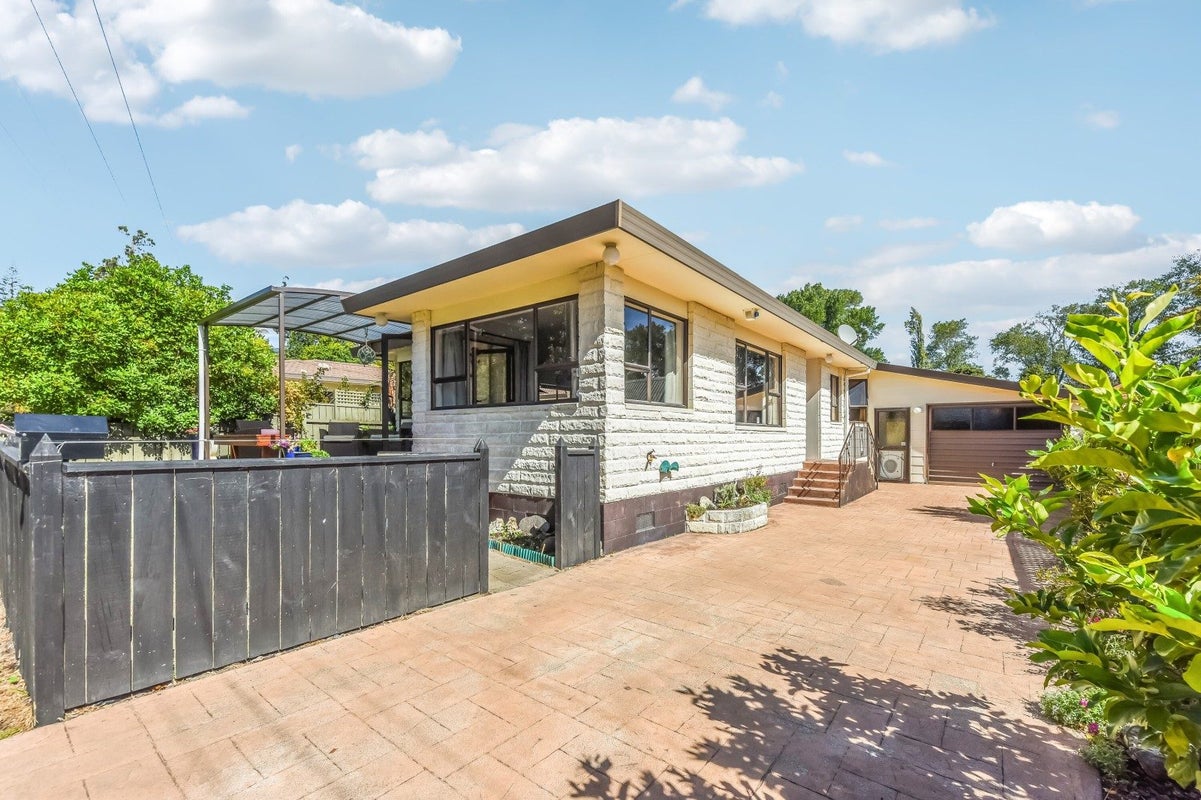 8 Hobhouse Street, Stoke, Nelson - Carousel 1