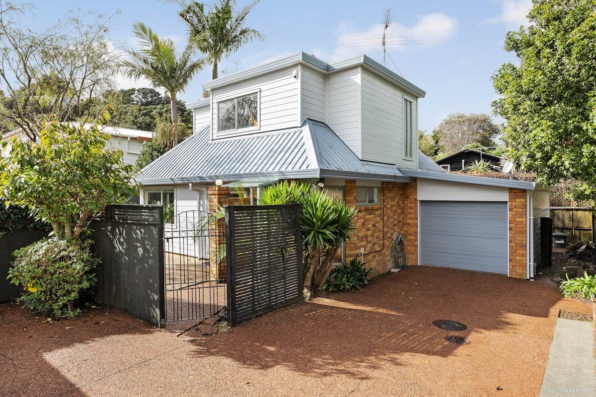904A Mount Eden Road, Three Kings, Auckland - Carousel 1