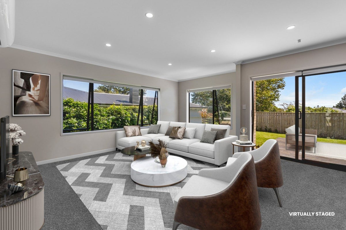 10B Cowling Road, Hurdon, New Plymouth - Carousel 1